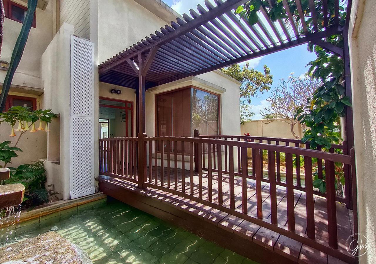 Grand Bay Suites Exterior foto